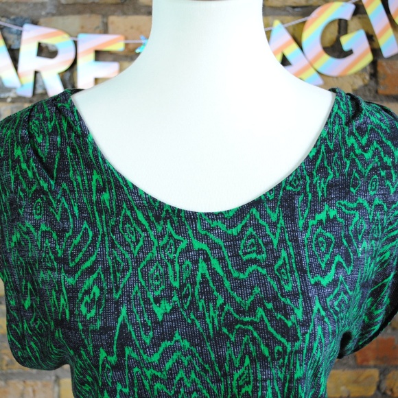 THE PODOLLS Dolman Sleeve Top - Picture 2 of 7